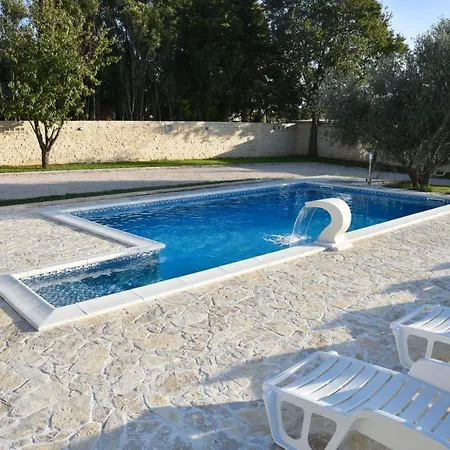 Sime Vacation House Ferienhaus *